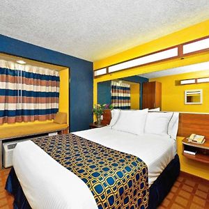 King Room Non-Smoking