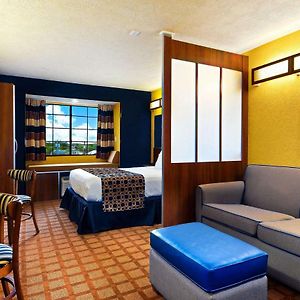 King Studio Suite Non-Smoking